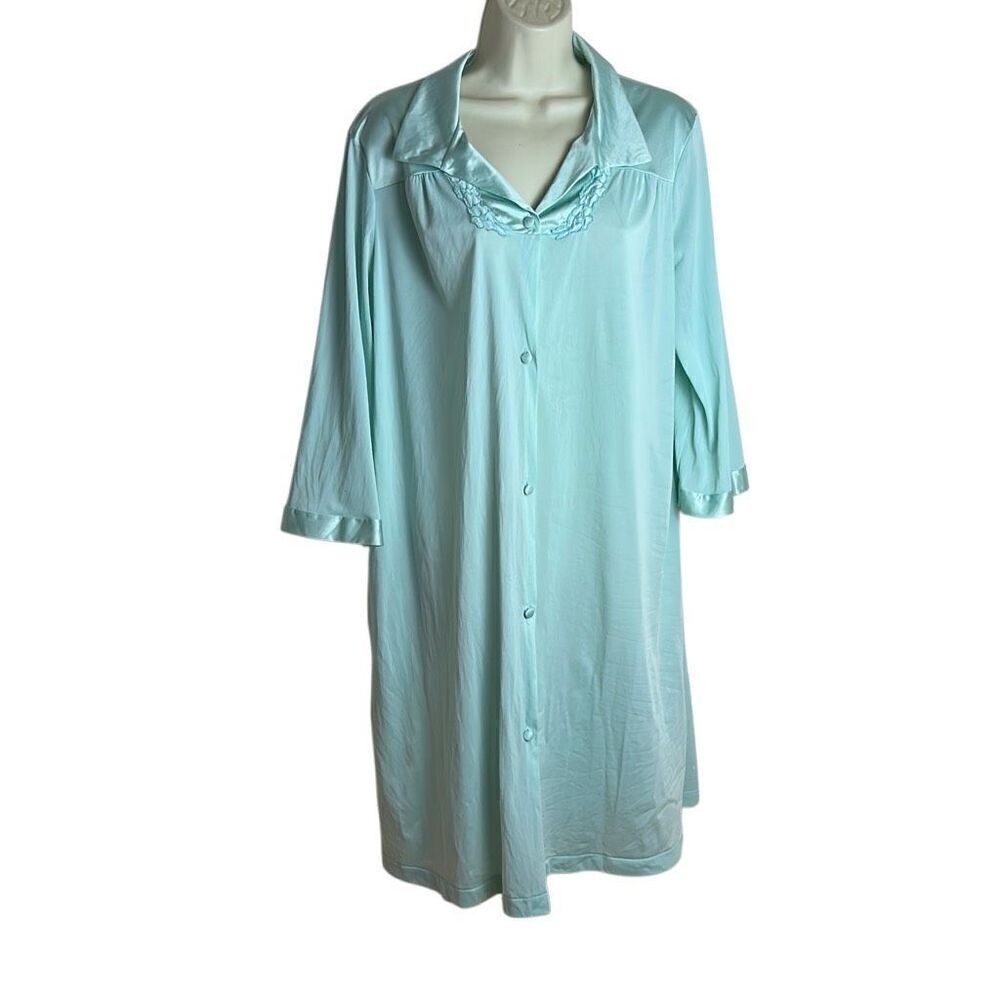 Vanity Fair Nylon Coloratura Azure Mist Robe Nightgown Buttons Medium Vintage